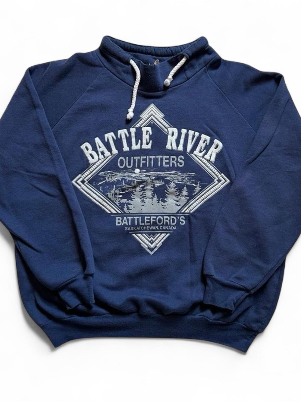 Vintage 1980s Navy Battleford Canada Graphic Crewneck Sweatshirt Large